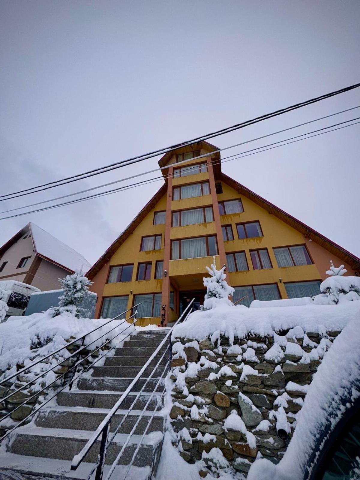 Pensiunea Zimbru Ranca Exterior foto